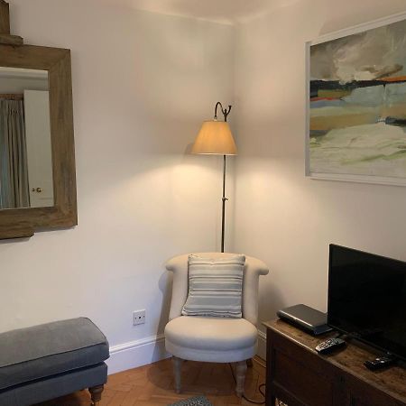 Masons Cottage, An Idyllic Retreat In An Area Of Outstanding Beauty, Close To Blenheim Palace, Oxford & The Cotswolds Stonesfield Esterno foto