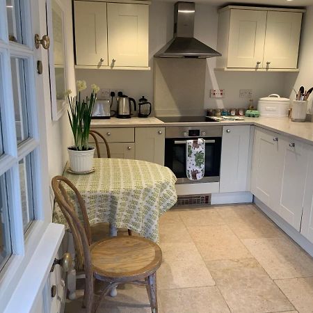 Masons Cottage, An Idyllic Retreat In An Area Of Outstanding Beauty, Close To Blenheim Palace, Oxford & The Cotswolds Stonesfield Esterno foto