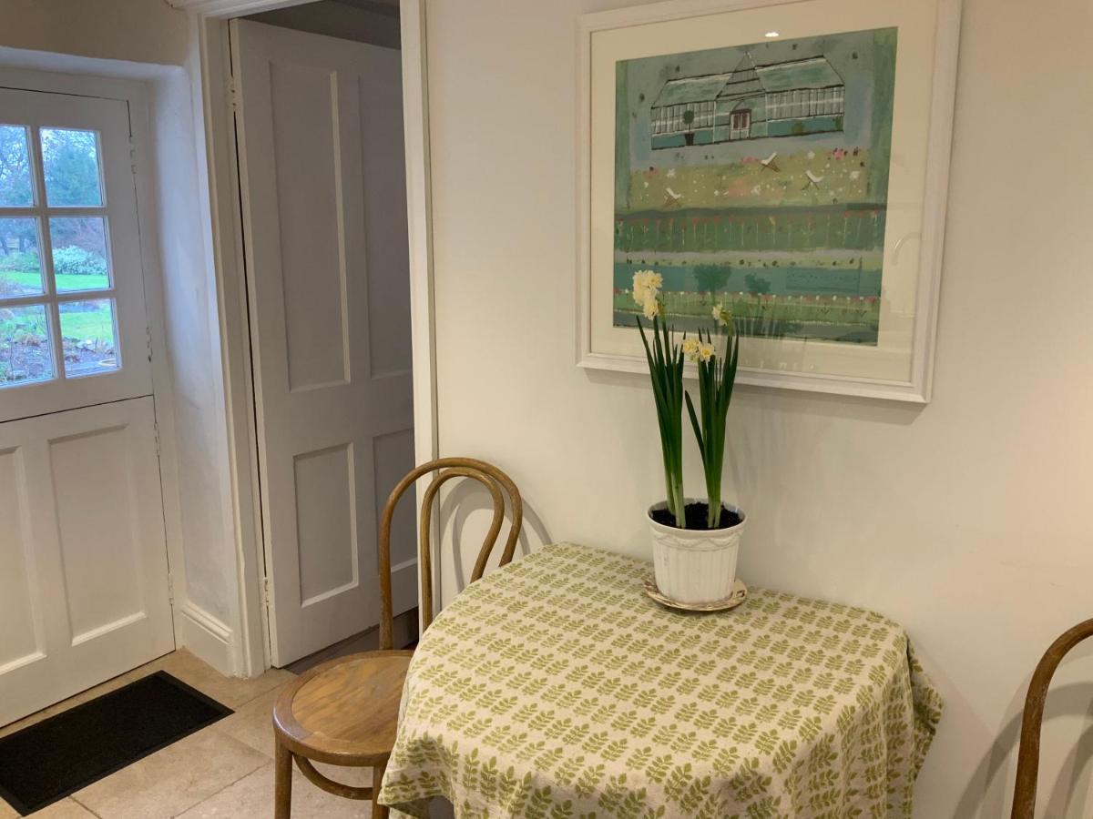 Masons Cottage, An Idyllic Retreat In An Area Of Outstanding Beauty, Close To Blenheim Palace, Oxford & The Cotswolds Stonesfield Esterno foto