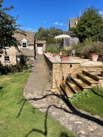 Masons Cottage, An Idyllic Retreat In An Area Of Outstanding Beauty, Close To Blenheim Palace, Oxford & The Cotswolds Stonesfield Esterno foto